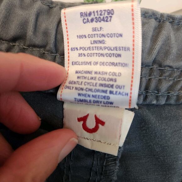 Y2K True Religion Shorts Size 38 Mens Cargo Grunge Skater Gray 11.5" Casual 00s - Picture 10 of 12